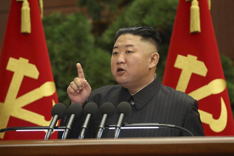 Corea del Norte lucha por mantenerse a flote en medio de los estragos de la pandemia
