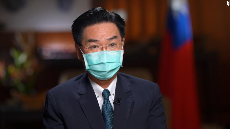 China warns Taiwan against independence and sends a cold threat to the West